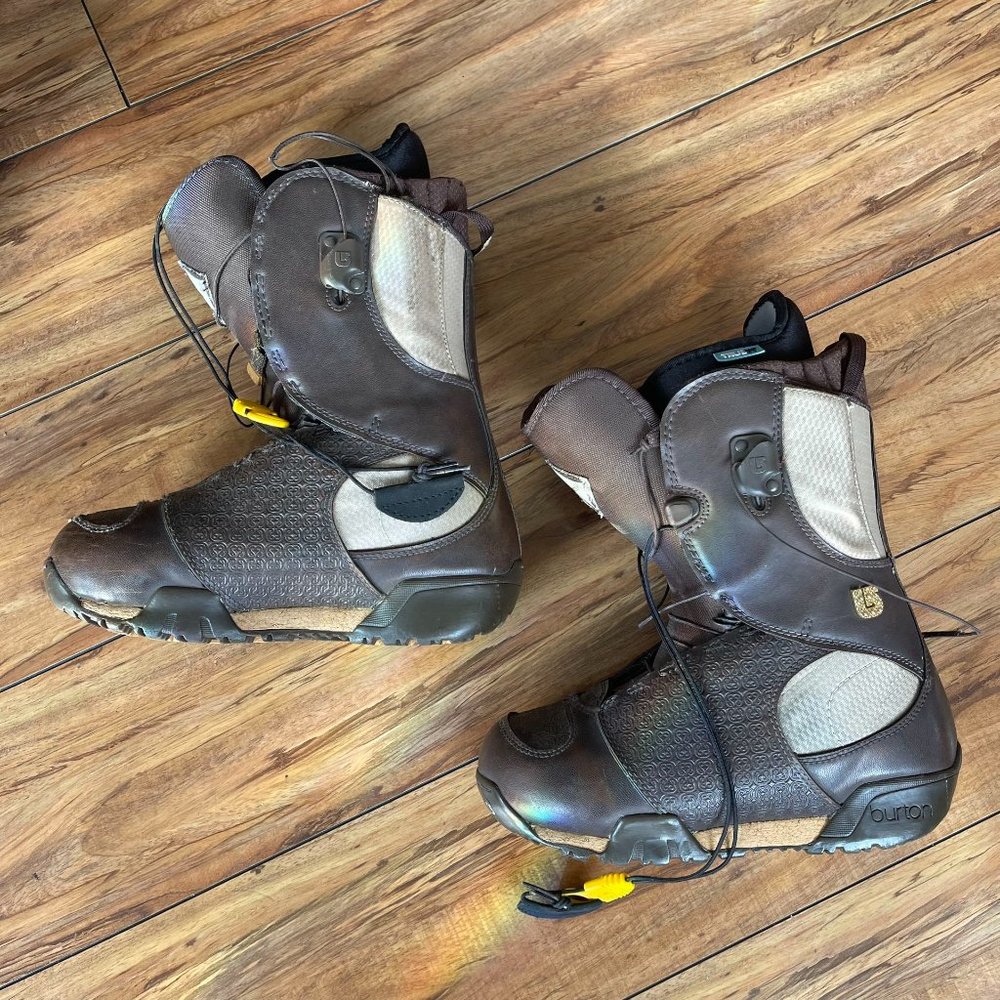 Burton Emerald Snowboard boots size 6 - Picture 3 of 11